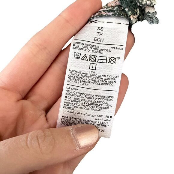 Old Navy floral green summer sundress spaghetti straps princess neckline - Picture 5 of 6